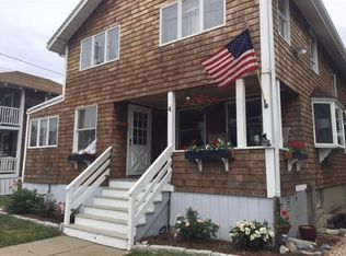 4 Mildred St, Hull, MA 02045