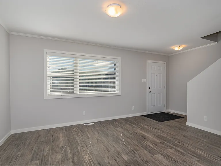 1420 N Silverleaf Blvd — Photo 25