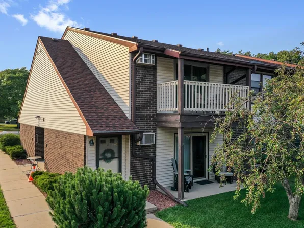 1043 Marvelle Ln APT A11, Green Bay, WI 54304