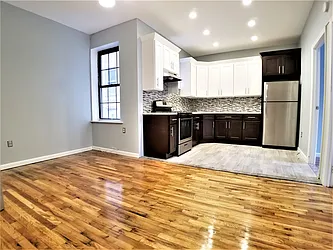 Rented by Rentall Group Inc