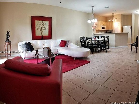 3rd image of 7925 Tuscany Dr #7925