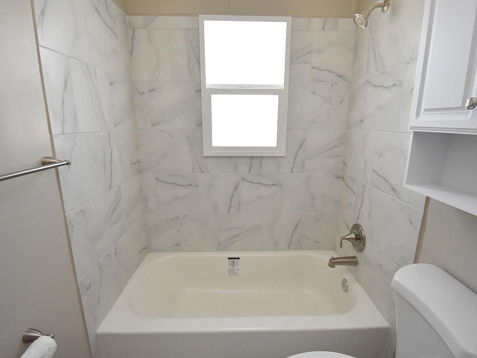 1st image of 1905 Alwill St #A