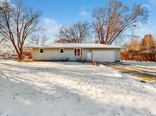 10200 99th Pl N, Maple Grove, MN 55369