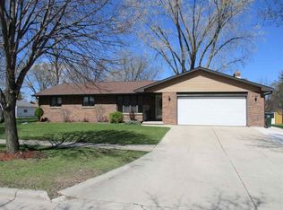 636 Reid St, De Pere, WI 54115