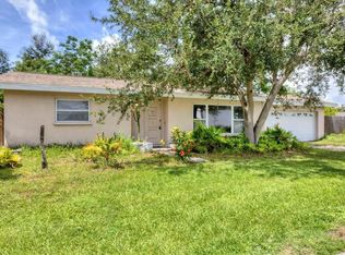 2104 S Tuttle Ave, Sarasota, FL 34239