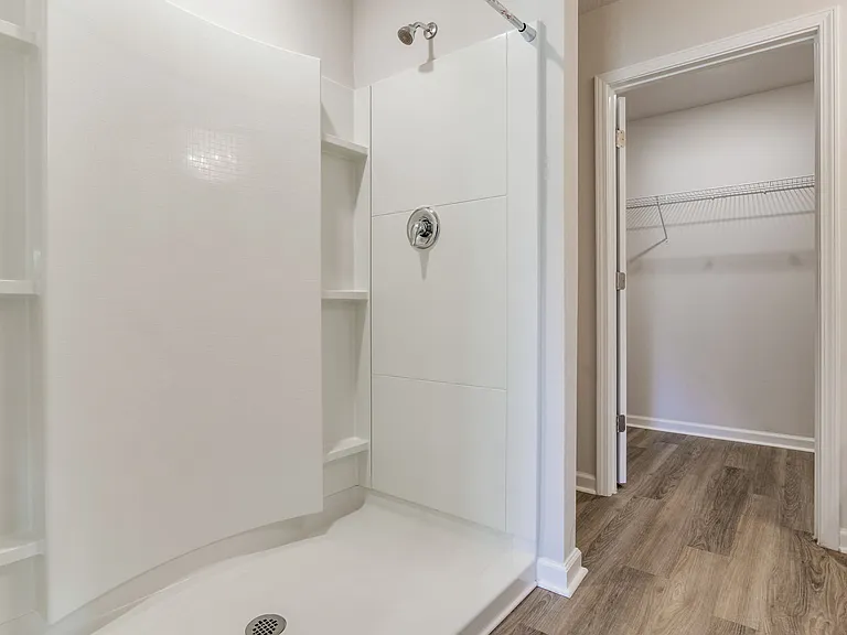 2528 Sutton Place Dr — Photo 19