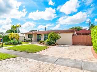 4940 SW 95th Ct, Miami, FL 33165