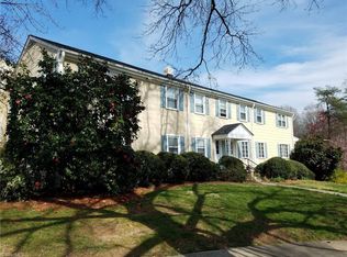2510 B Miller Park Cir, Winston Salem, NC 27103