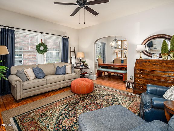 5th image of 208 W Harper Street
