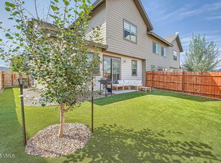 206 Chickadee Ln, Gypsum, CO 81637