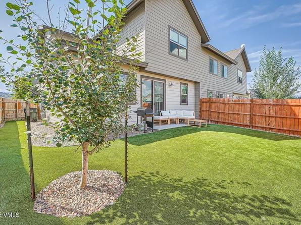 206 Chickadee Ln, Gypsum, CO 81637