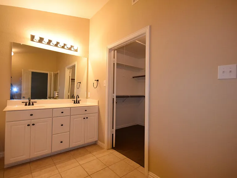 2276 Fletcher Trl — Photo 11