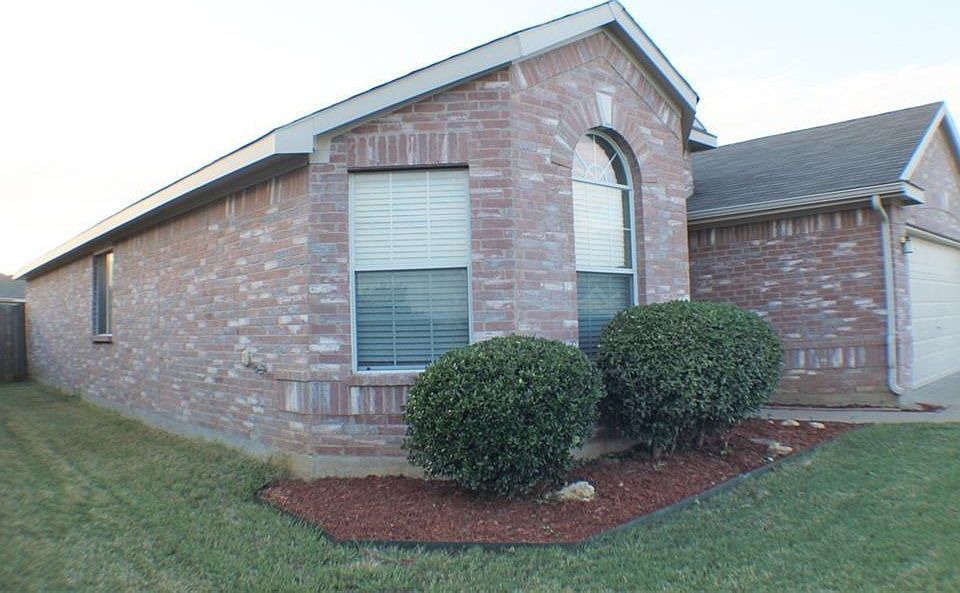 1st image of 8512 Field Creek Ct