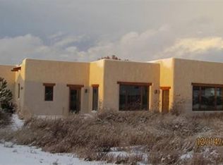 43C Las Tusas Rd, Ranchos De Taos, NM 87557