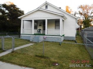 872 N 74th St, East Saint Louis, IL 62203