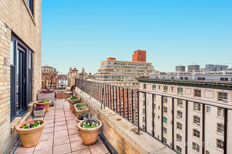 1st image of 530 Amsterdam Ave #18M