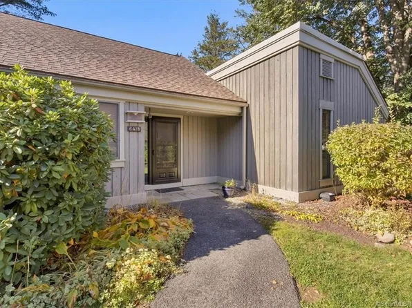 647 Heritage Village #B, Southbury, CT 06488