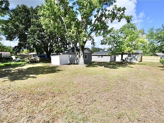 2nd image of 2315 Bonneville Dr