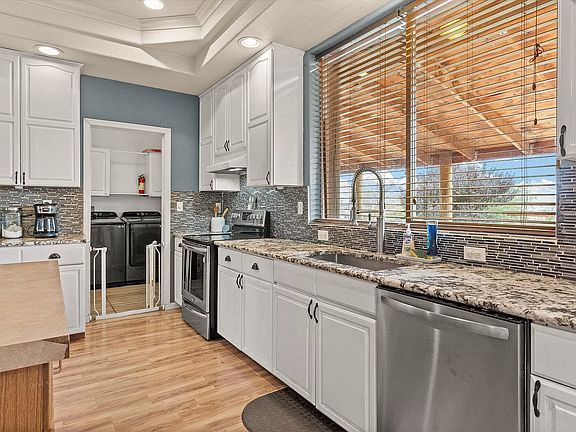 2nd image of 4701 Navajo Dr