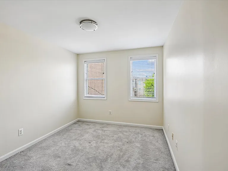 1514 Byrd St — Photo 15