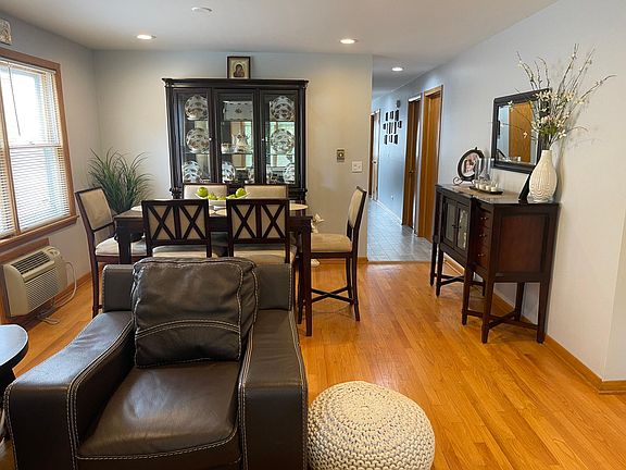 5th image of 4302 N Neva Ave APT 1