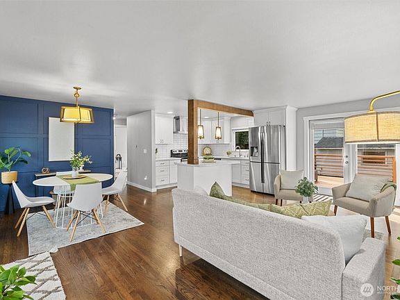 4th image of 12629 10th Avenue NE