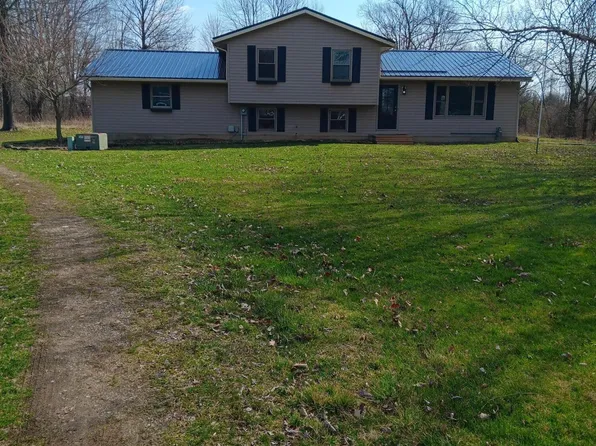 520 S Marion St, Cardington, OH 43315