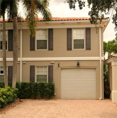 5823 Cove Cir #8, Naples, FL 34119