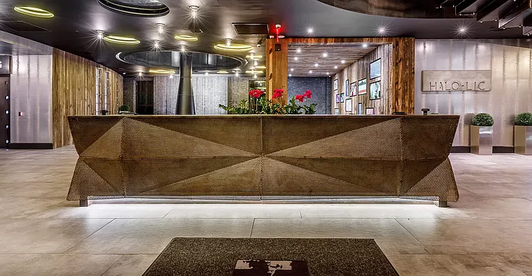 Rented by The KCI Group | media 89