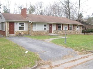 2555 Beverly Blvd SW, Roanoke, VA