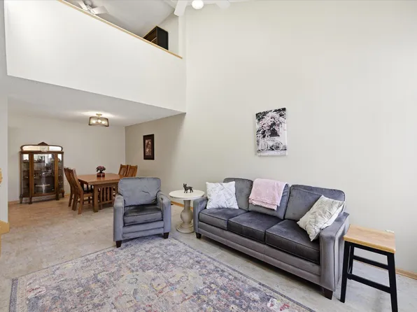 14211 Xenon St NW Unit 11, Ramsey, MN 55303