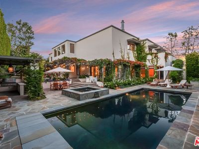 551 Amalfi Dr, Pacific Palisades, CA, 90272