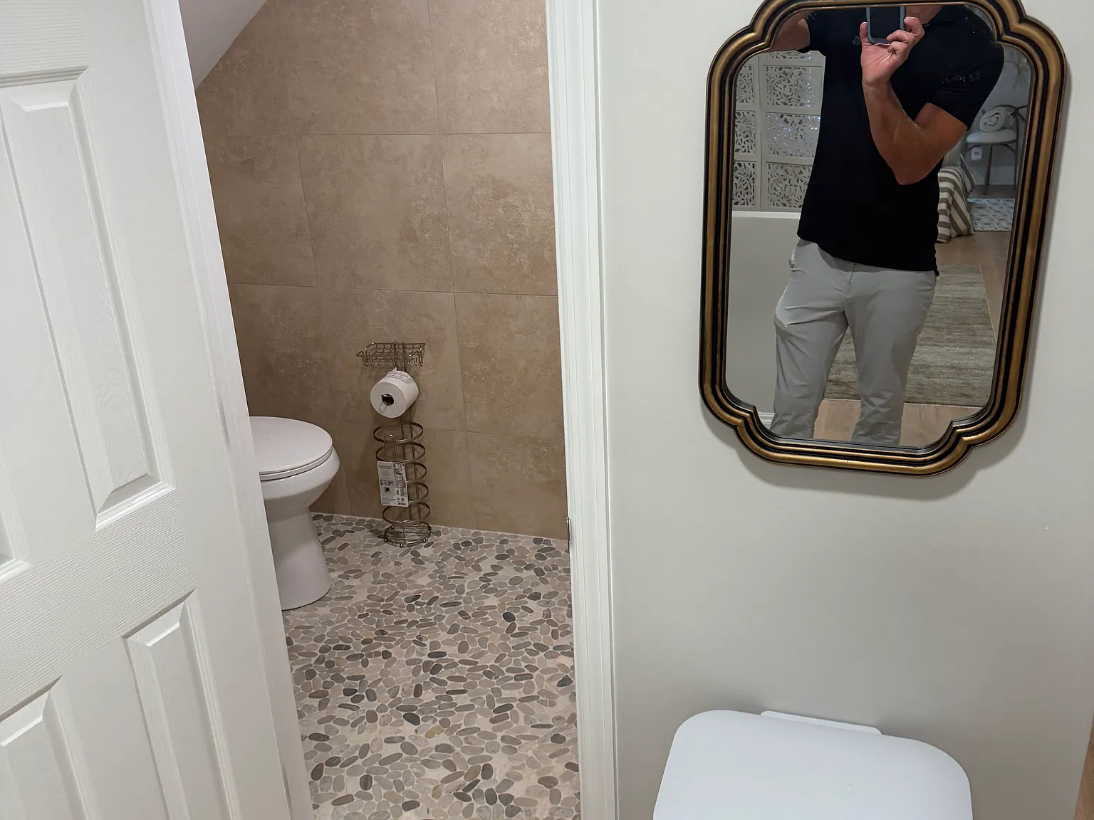 Studio, 1180 sqft, $2,200 — Photo 4