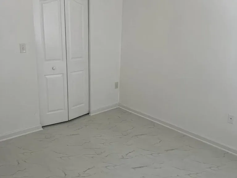 9905 Baywinds Dr #2202 — Photo 17