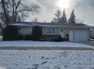 1002 NW 1st St, Eagle Grove, IA 50533