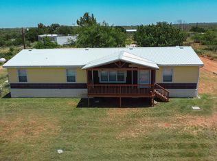 35 Rangeview Rd, Spur, TX 79370