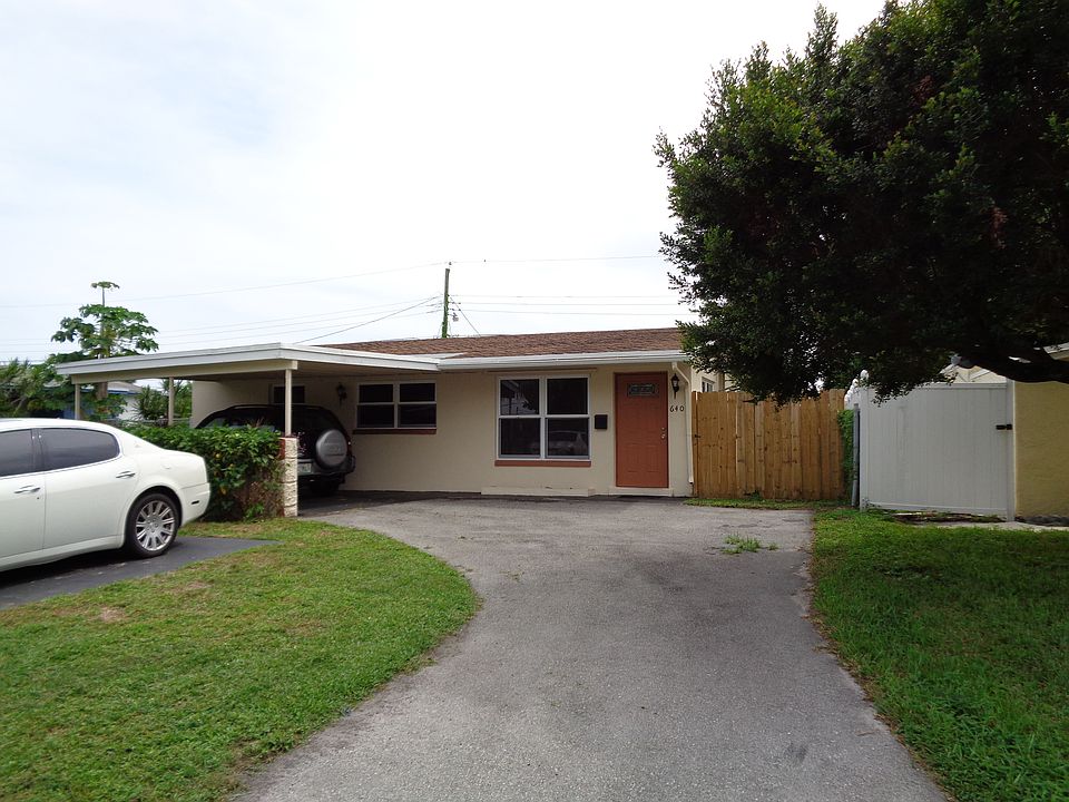 1st image of 640 NW 20th Ct