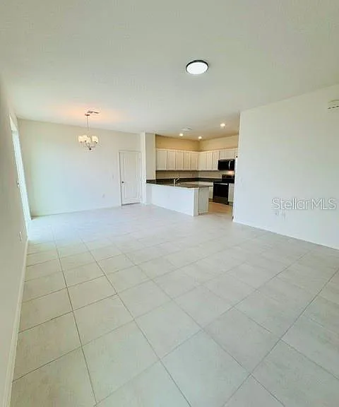 754 Overpool Ave — Photo 3