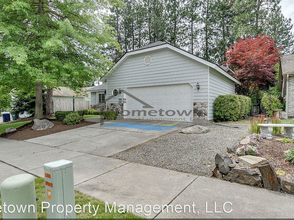 1st image of 460 S Jennie Ln