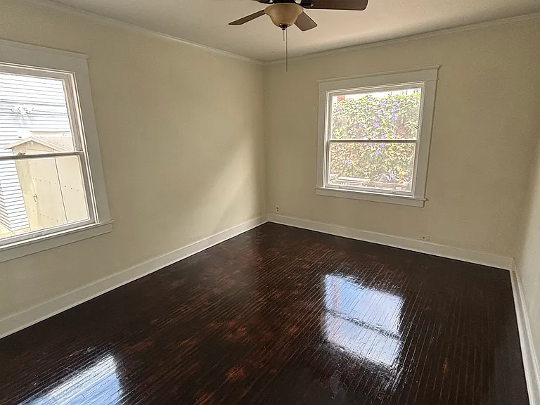 1035 E 2nd St #1035 — Photo 7