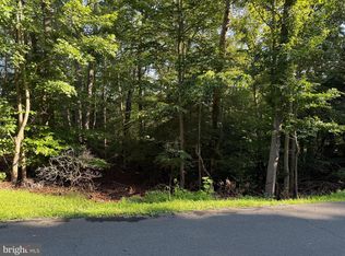 291 Red Cloud Rd, Lusby, MD 20657