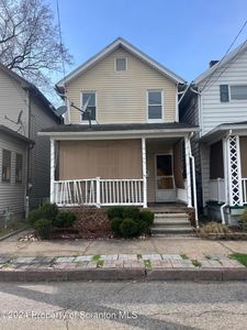 61 Stanley St, Wilkes Barre, PA, 18702