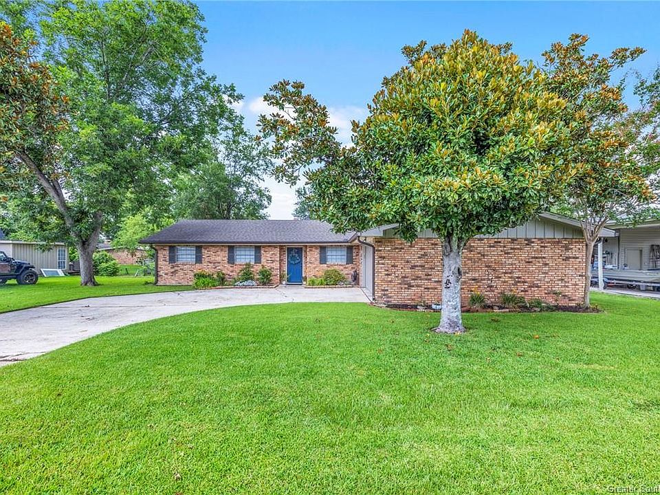 1st image of 1532 Janet Dr