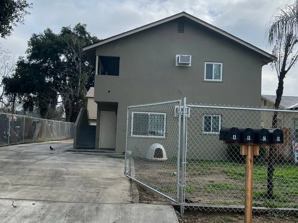 2207 River Blvd APT D, Bakersfield, CA 93305