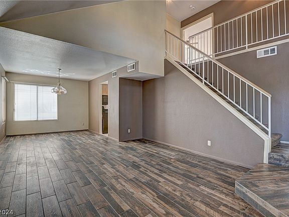 4th image of 1601 Royal Palm Dr