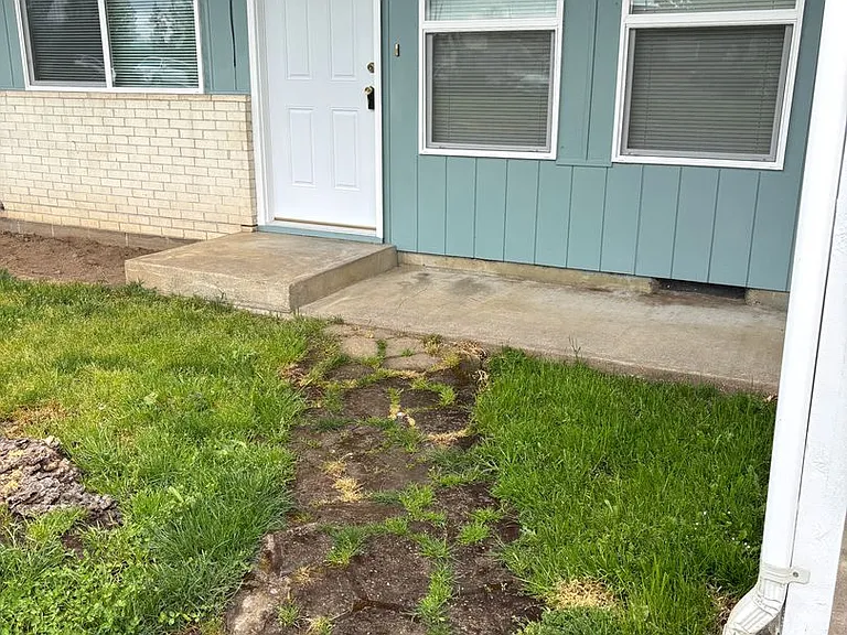 1506-1508 Deborah Rd. — Photo 2