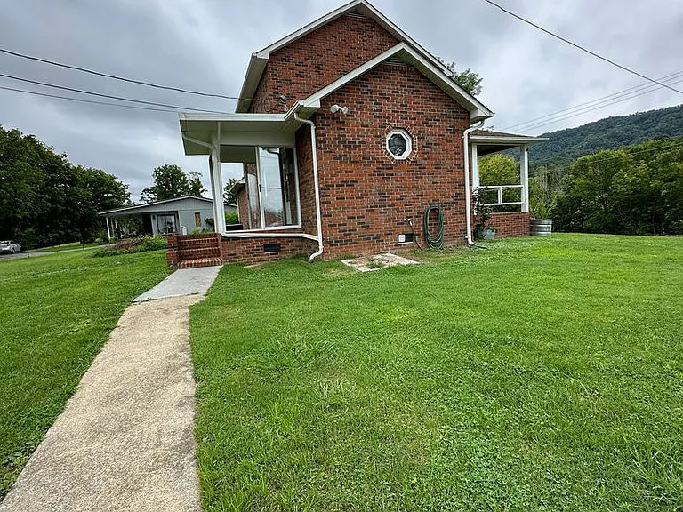 3515 Reservoir Rd — Photo 44