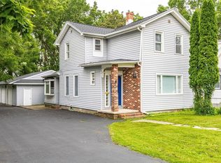 9 Cottage St, Rochester, NY 14608