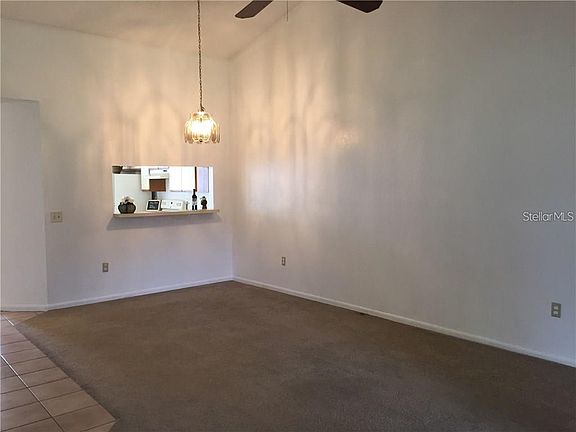4th image of 2522 Bentley Dr