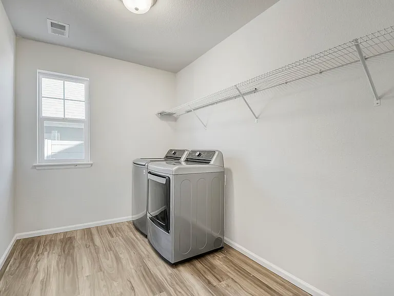 5724 S Fultondale Ct — Photo 25